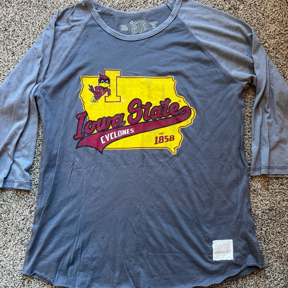 Iowa State Cyclones Gray raglan style T Shirt 3/4 length sleeves Iowa